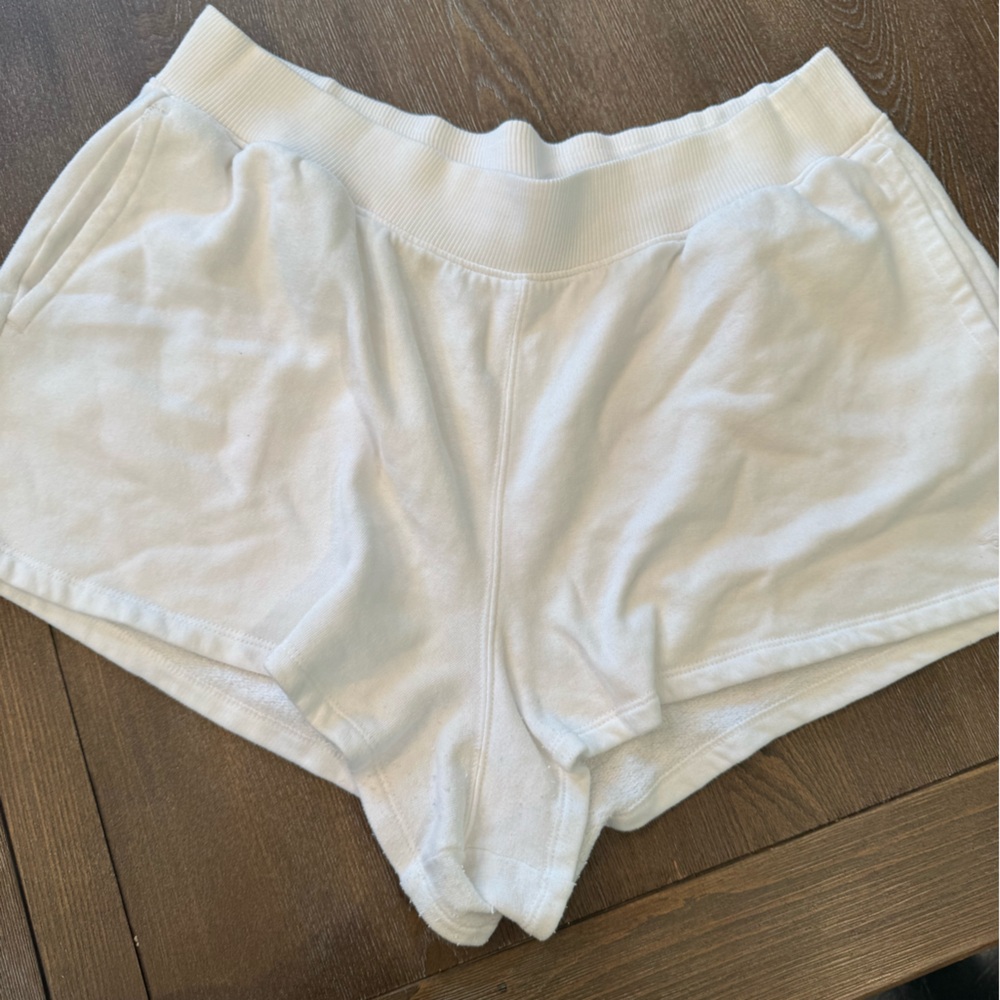 Hollister Women's White Lounge shorts